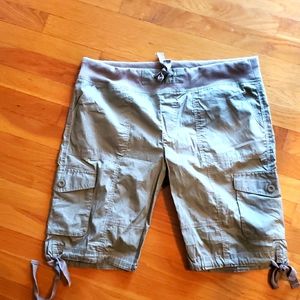 Womens canyon creek cargo shorts